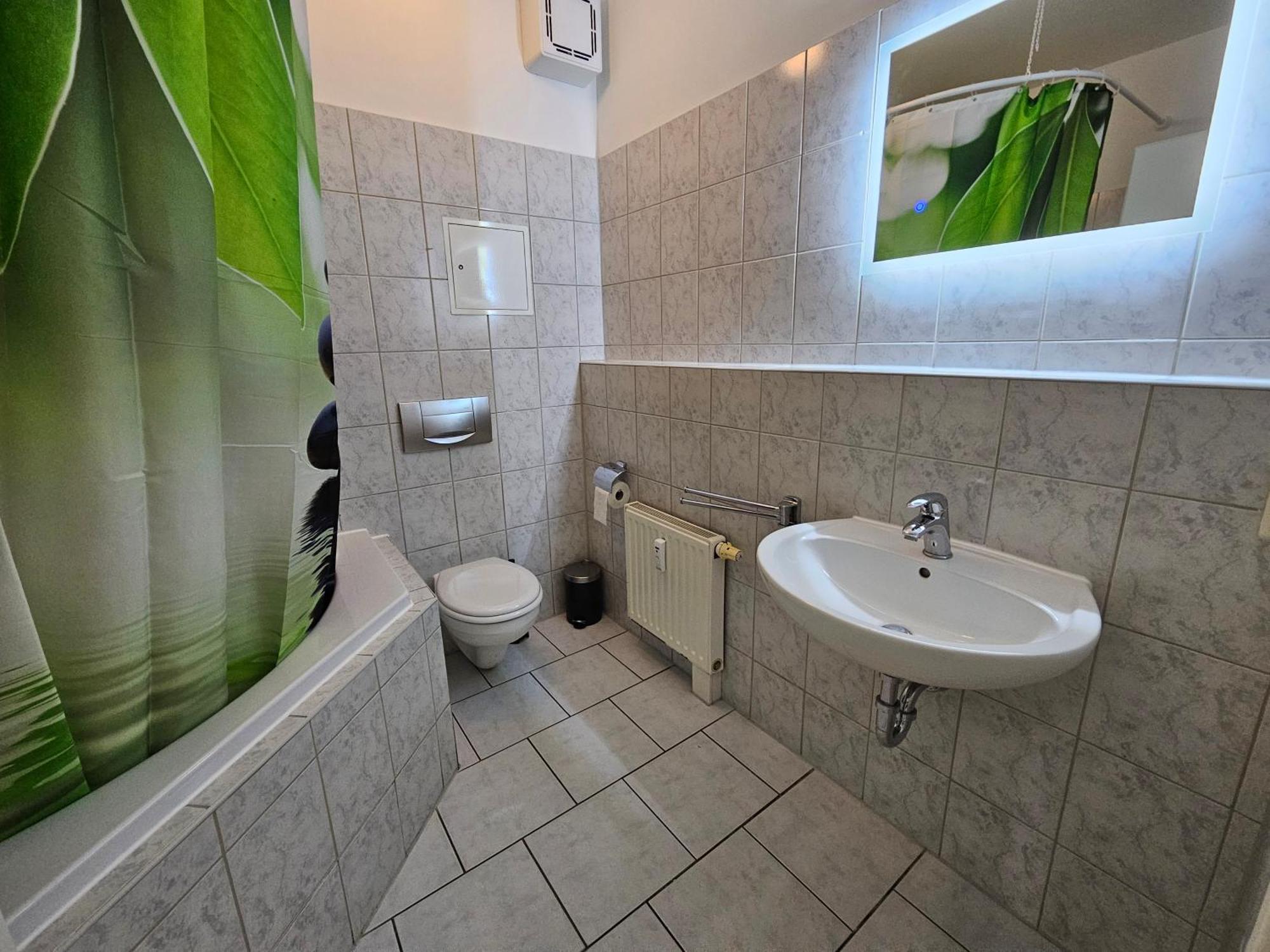 Be My Guest In Stadtfeld Magdeburg Ngoại thất bức ảnh