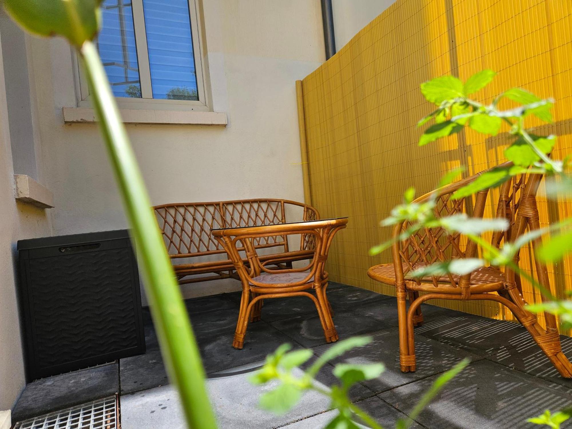 Be My Guest In Stadtfeld Magdeburg Ngoại thất bức ảnh
